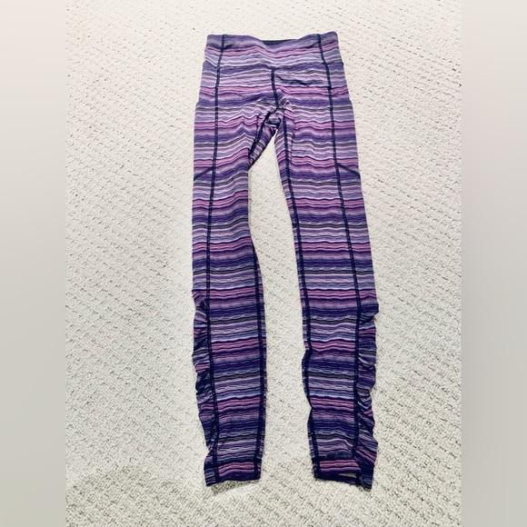 Lululemon leggings - Picture 2 of 4